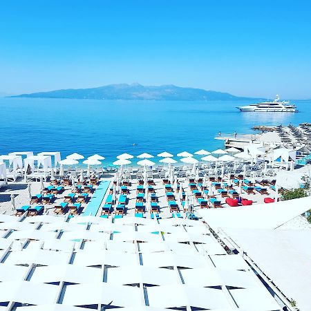 Cocktail & Dreams - Beach Hotel Sarandë Exterior foto