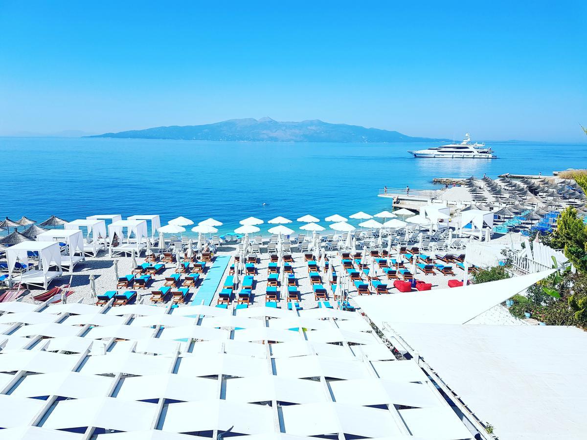 Cocktail & Dreams - Beach Hotel Sarandë Exterior foto