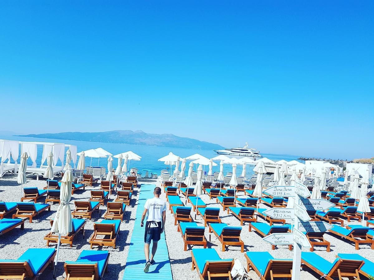 Cocktail & Dreams - Beach Hotel Sarandë Exterior foto