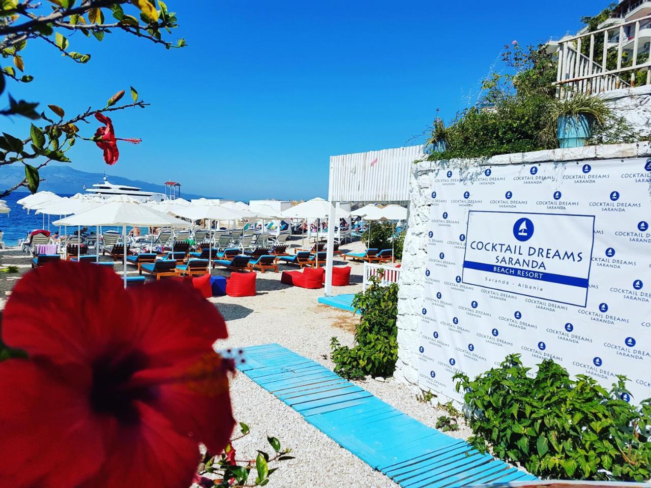 Cocktail & Dreams - Beach Hotel Sarandë Exterior foto